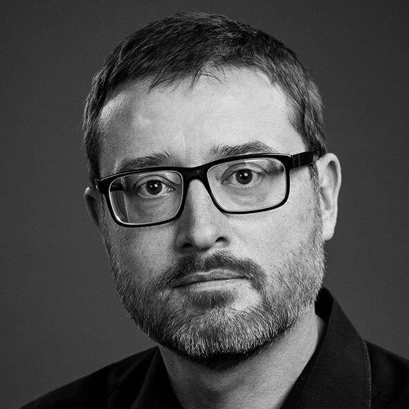 Zur Person • Dr. Christian M. Neuhauser